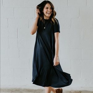 Roolee mom easy nursing dress